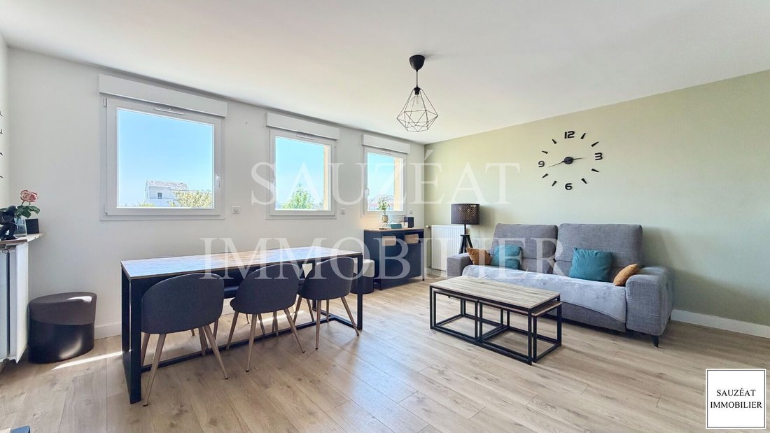 Apartment in Anatole France, Le Plessis-Robinson, France 3 - 18439581