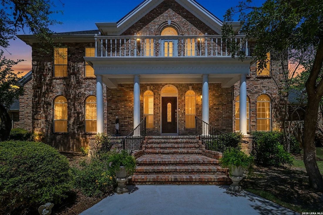 House in San Antonio, Texas, United States 3 - 18442637