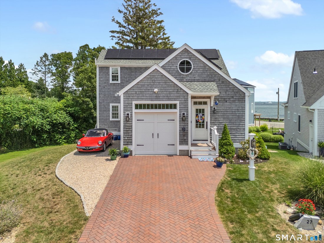 House in New London, Connecticut, United States 5 - 18441880