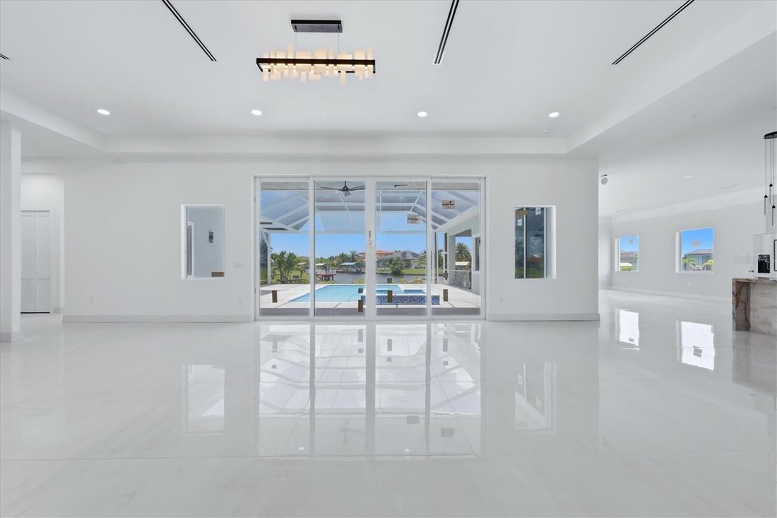 House in Port Charlotte, Florida, United States 4 - 18439476