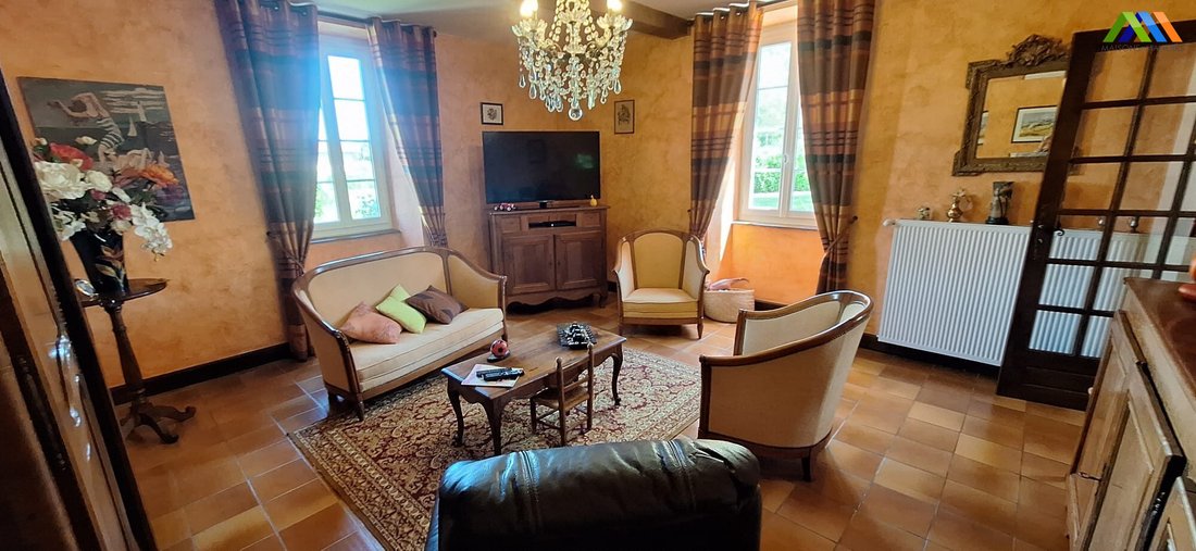 House in Mirande, Occitania, France 4 - 18151373