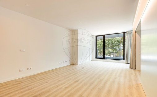 Apartment in Alvalade, Lisbon, Portugal 1