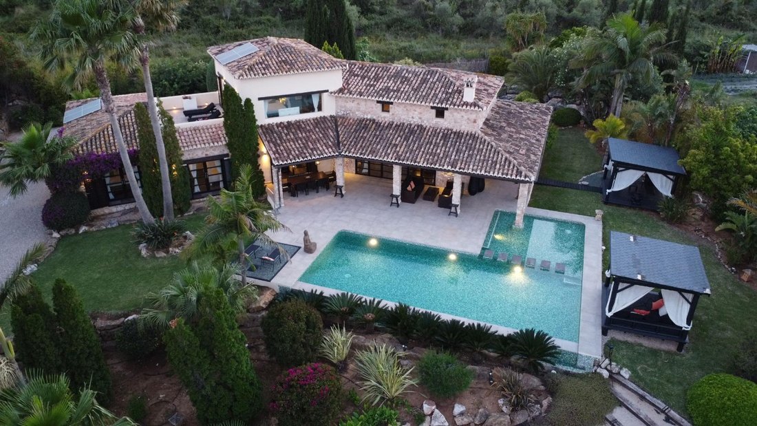 Villa in Beniarbeig, Valencian Community, Spain 1 - 18443518