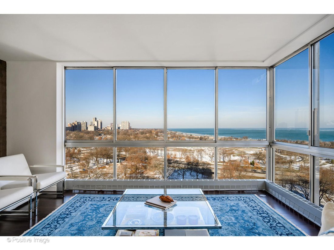 Condo in Chicago, Illinois, United States 3 - 18443752