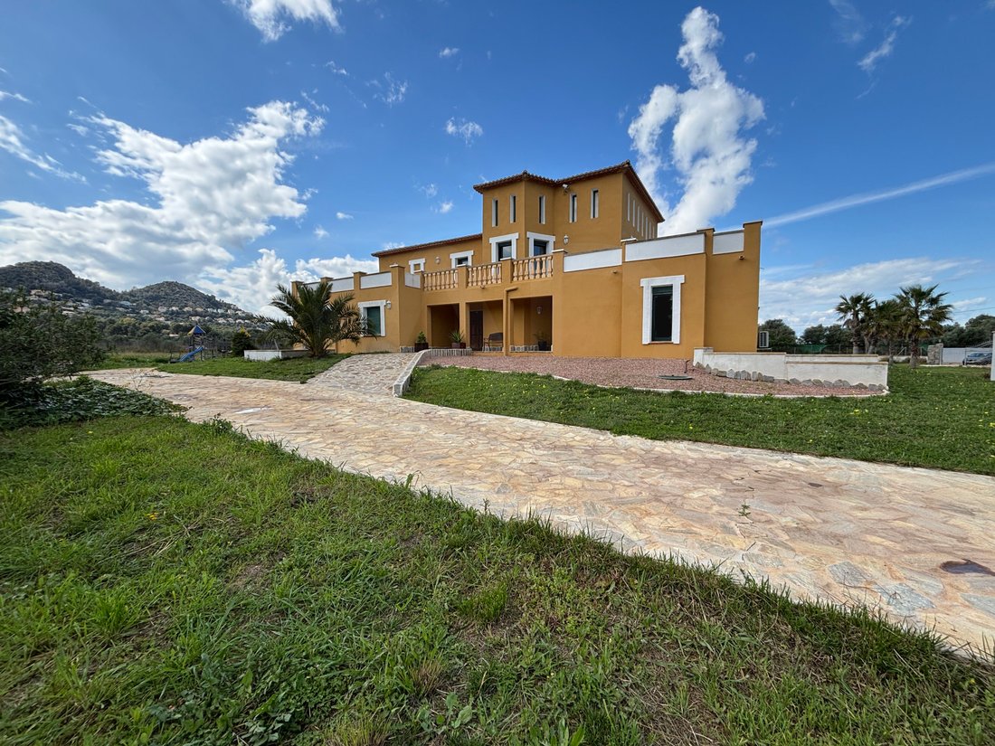 Chalet in Pedreguer, Valencian Community, Spain 1 - 17434851