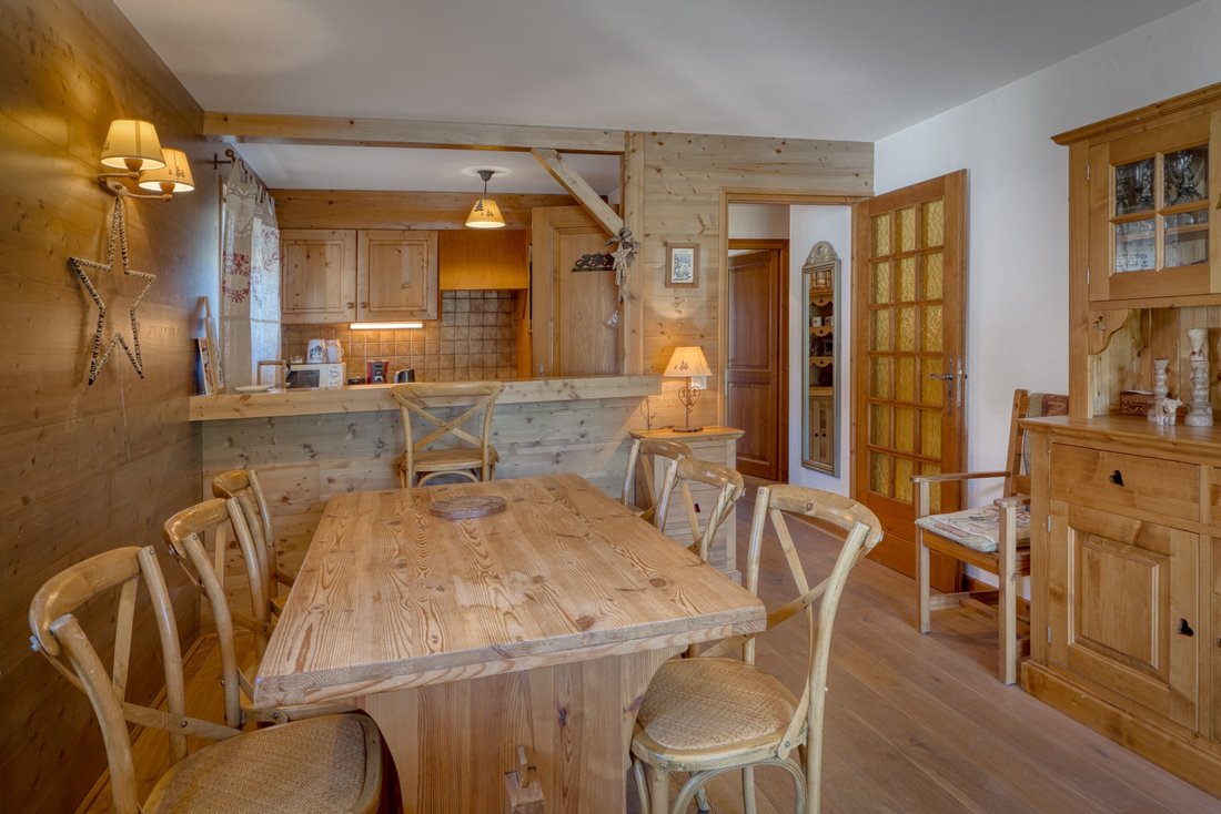 Apartment in Megève, Auvergne-Rhône-Alpes, France 2 - 18444301