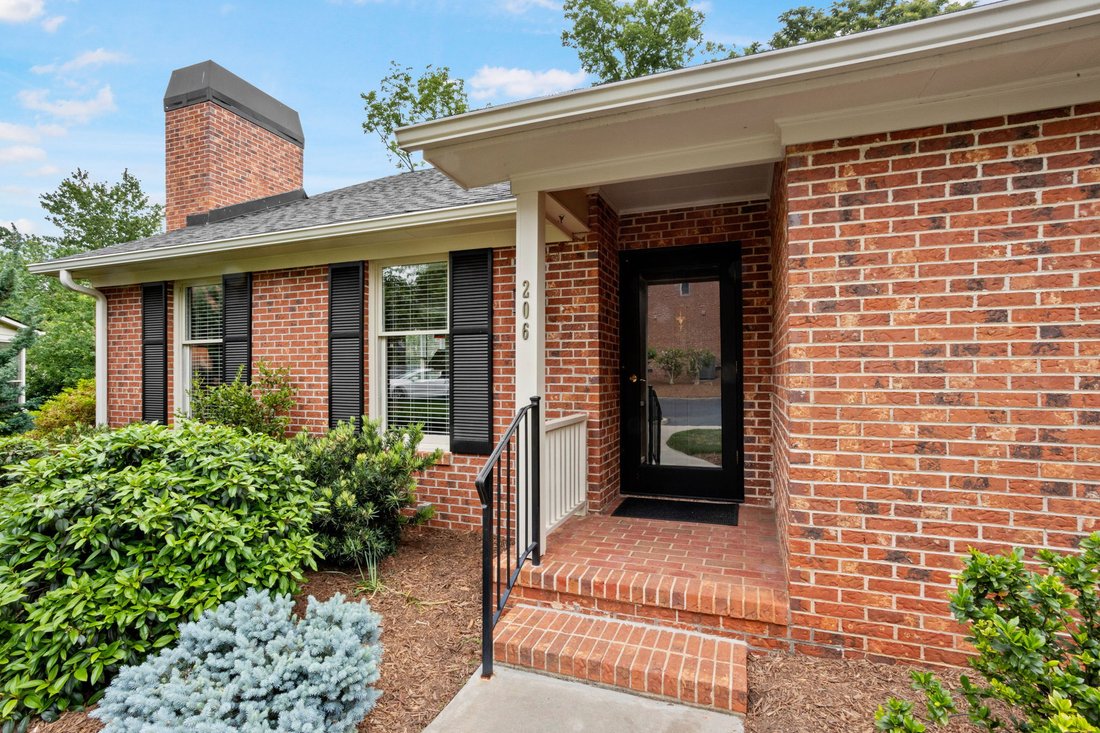 Condo in Greenville, South Carolina, United States 4 - 18443252