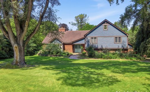 House in Spring Grove, Illinois, United States 1