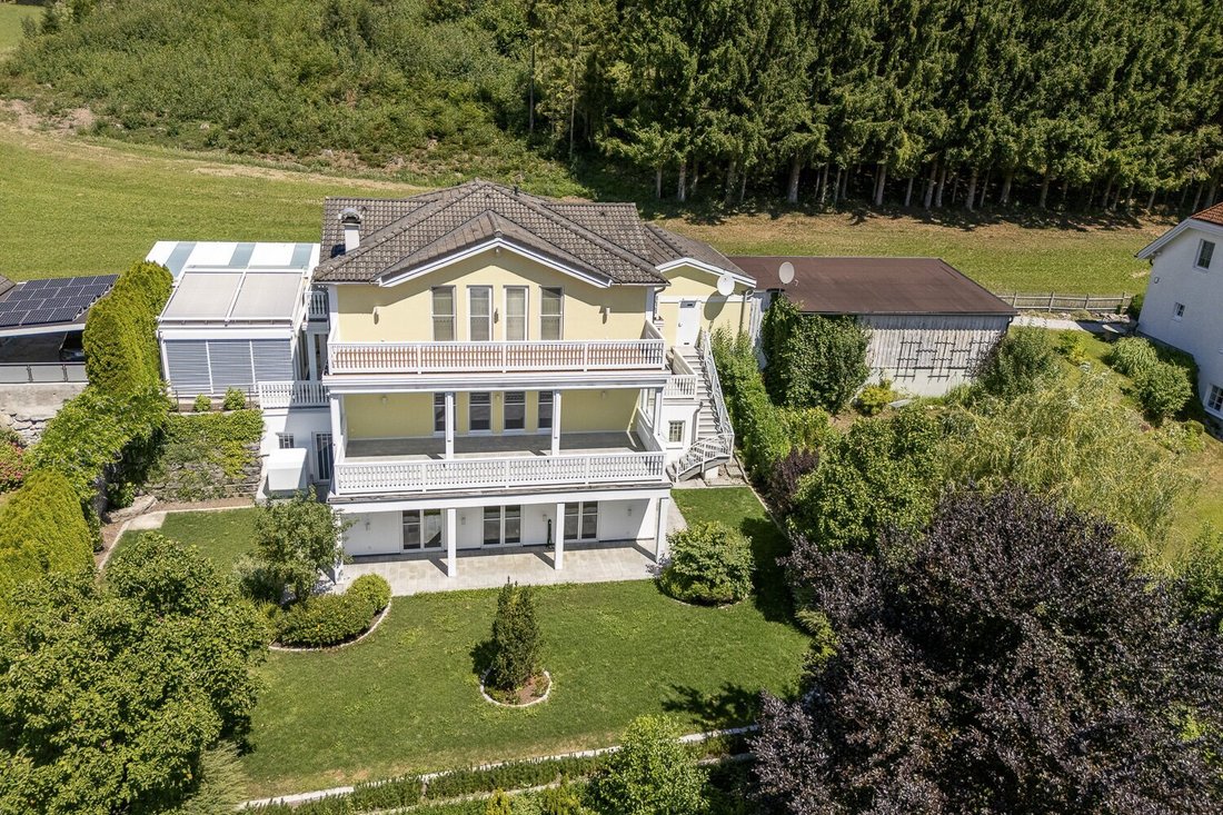 Villa in Sankt Lorenz, Upper Austria, Austria 1 - 18444239