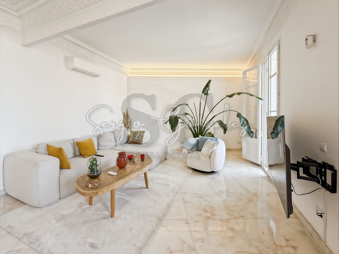 Apartment in Sarrià-Sant Gervasi, Barcelona, Spain 4 - 18443524