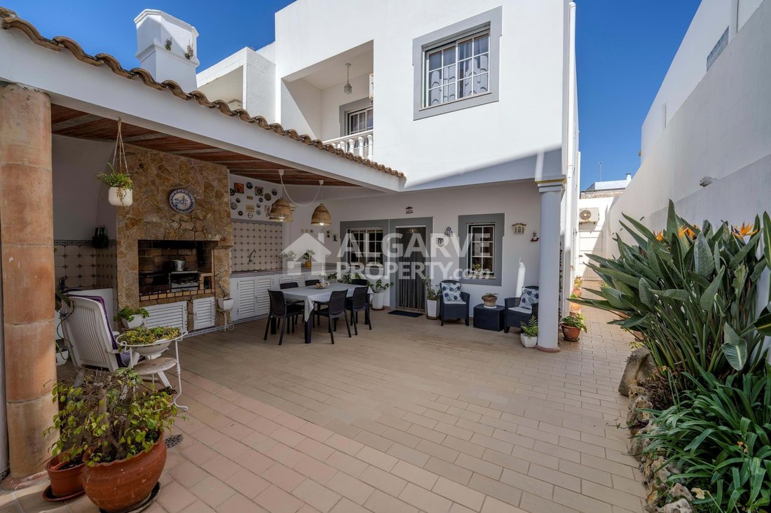 Villa in Olhao, Algarve, Portugal 1 - 18444131