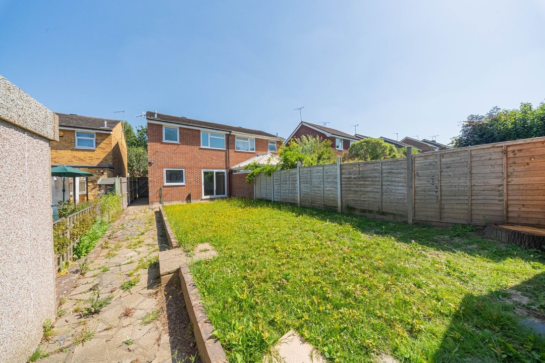 House in Haywards Heath, England 1 - 17374654
