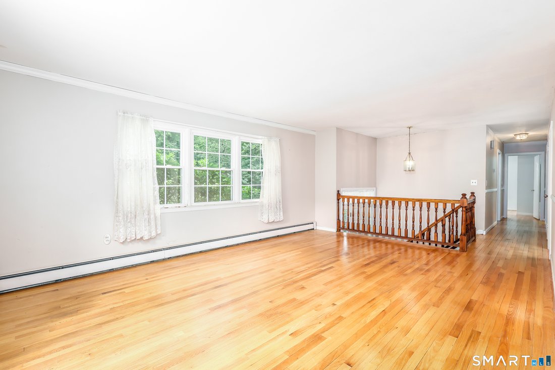 House in New Fairfield, Connecticut, United States 3 - 18440934