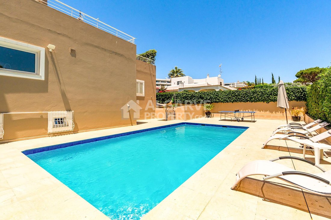 Villa in Vilamoura, Quarteira, Algarve 3 - 18443961