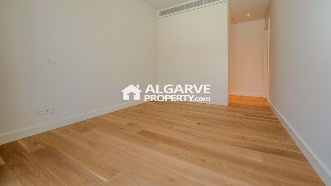 Apartment in Quarteira, Algarve, Portugal 4 - 18443792