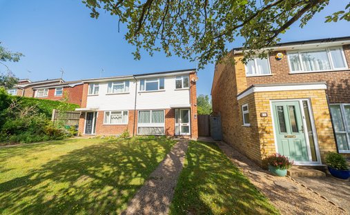 House in Haywards Heath, England 1