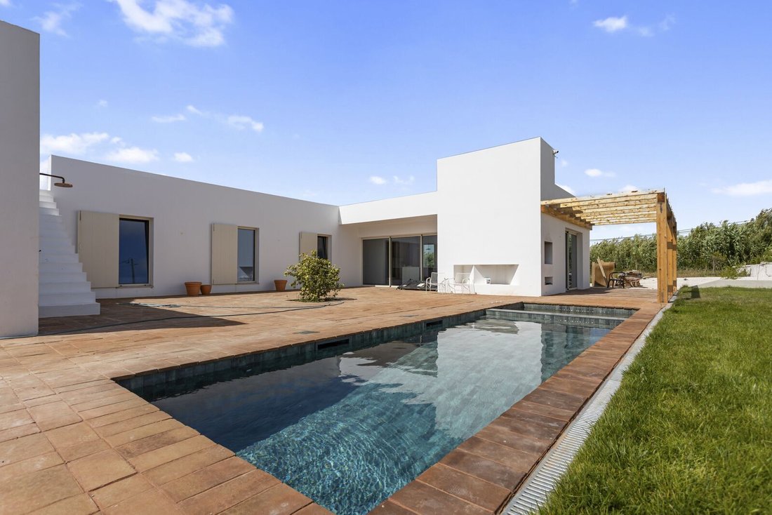 Villa in Porto Covo, Setubal, Portugal 2 - 16468219