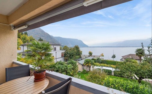 Apartment in Veytaux, Vaud, Switzerland 1