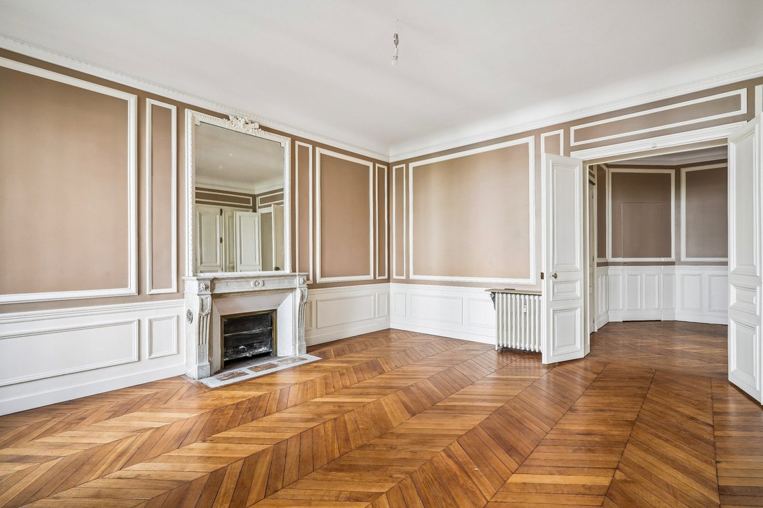 Apartment in La Fourche-Guy Môquet, Paris 17e Arrondissement, Paris 4 - 18444296