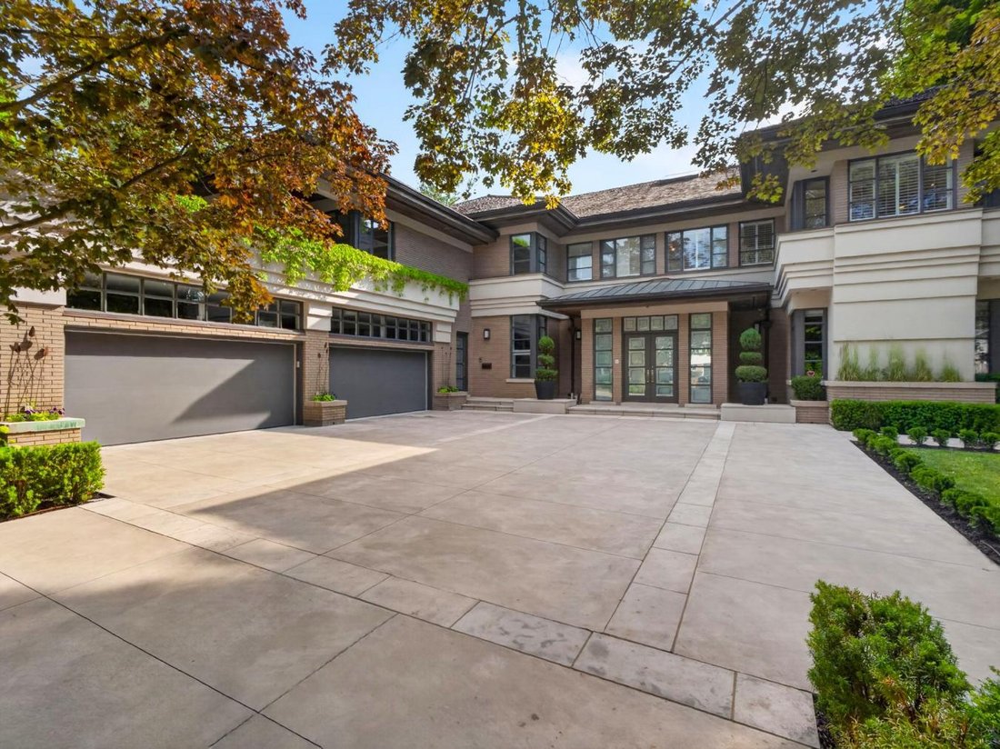 House in Toronto, Ontario, Canada 2 - 18443354
