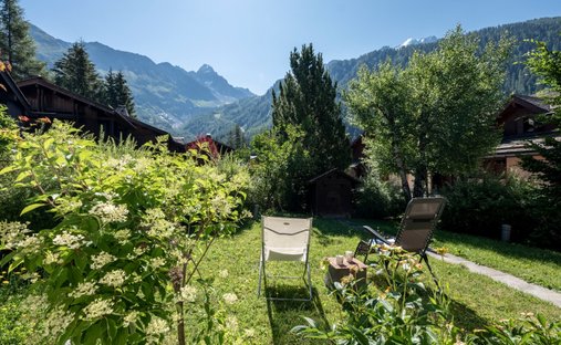 Apartment in Chamonix-Mont-Blanc, Auvergne-Rhône-Alpes, France 1