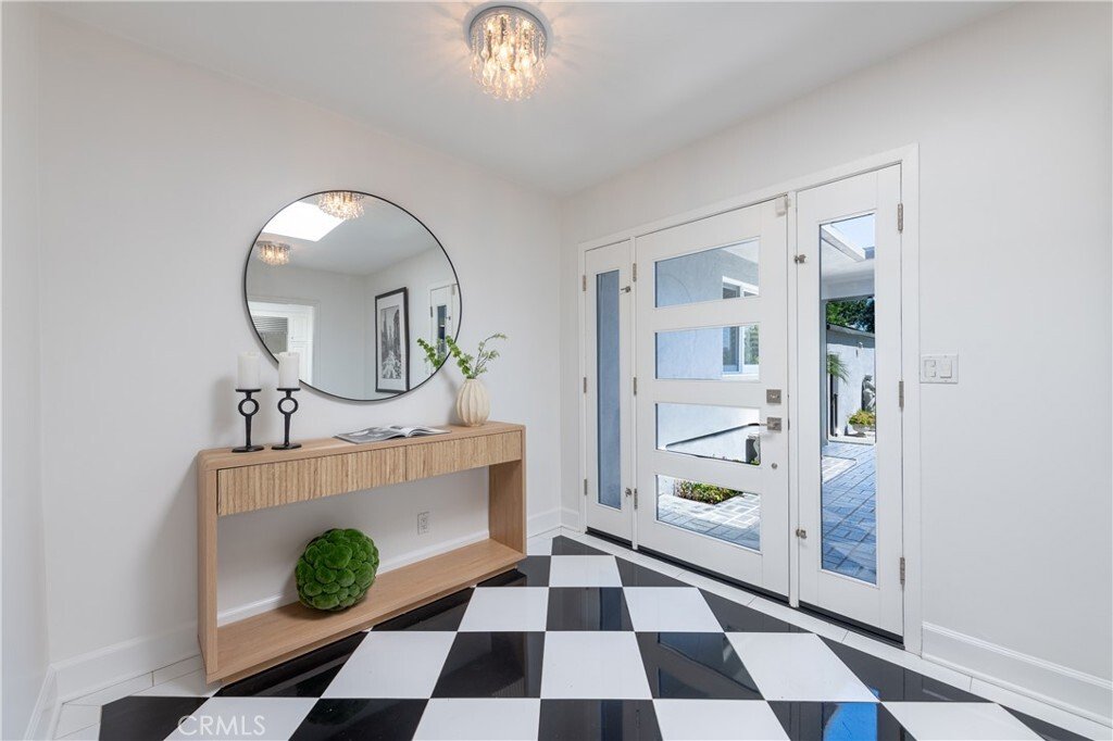 House in Los Angeles, California, United States 3 - 18443714