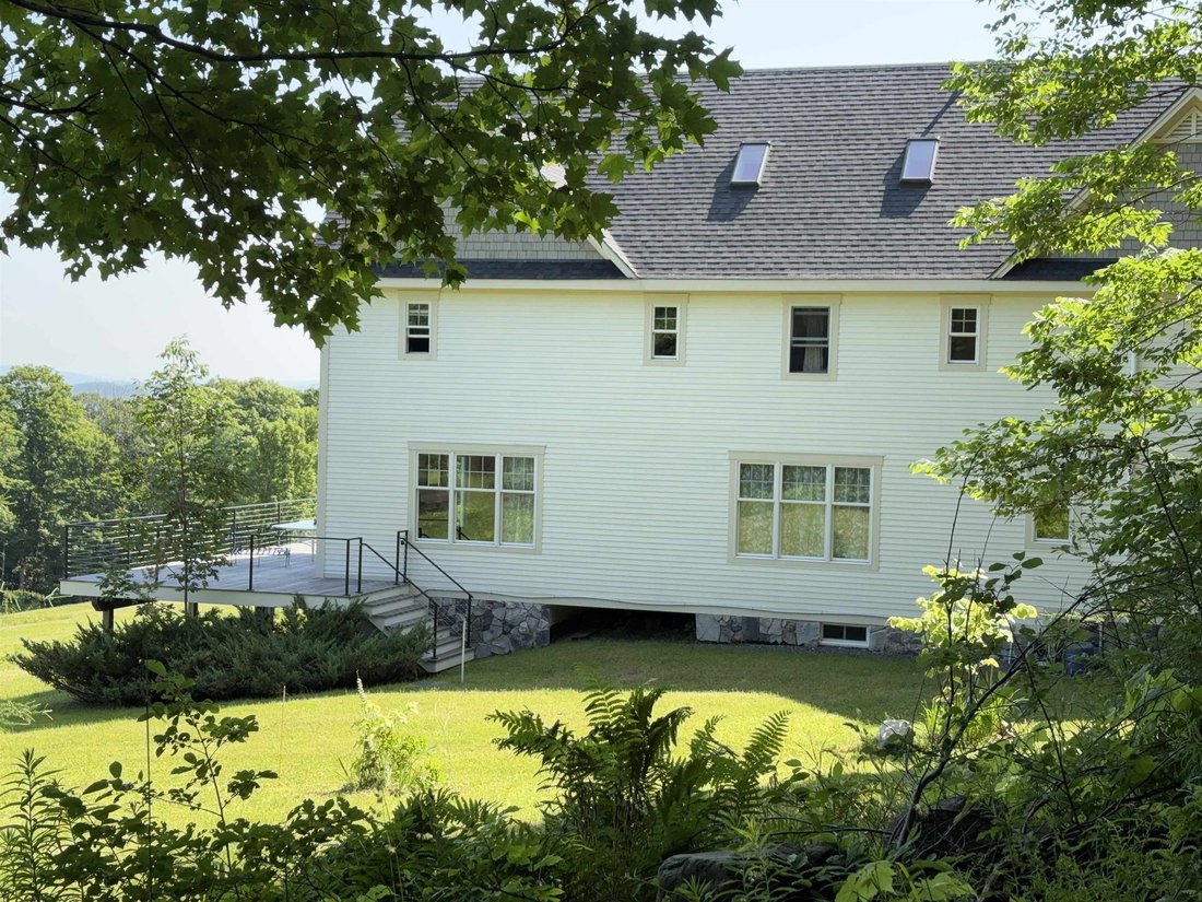 Peacham, Vermont, United States 4 - 18224692