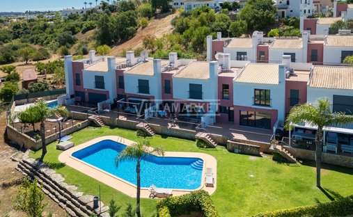 Townhouse in Guia, Algarve, Portugal 1