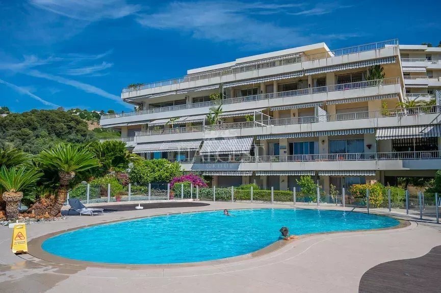 Apartment in Menton, Provence-Alpes-Côte d'Azur, France 3 - 18443445