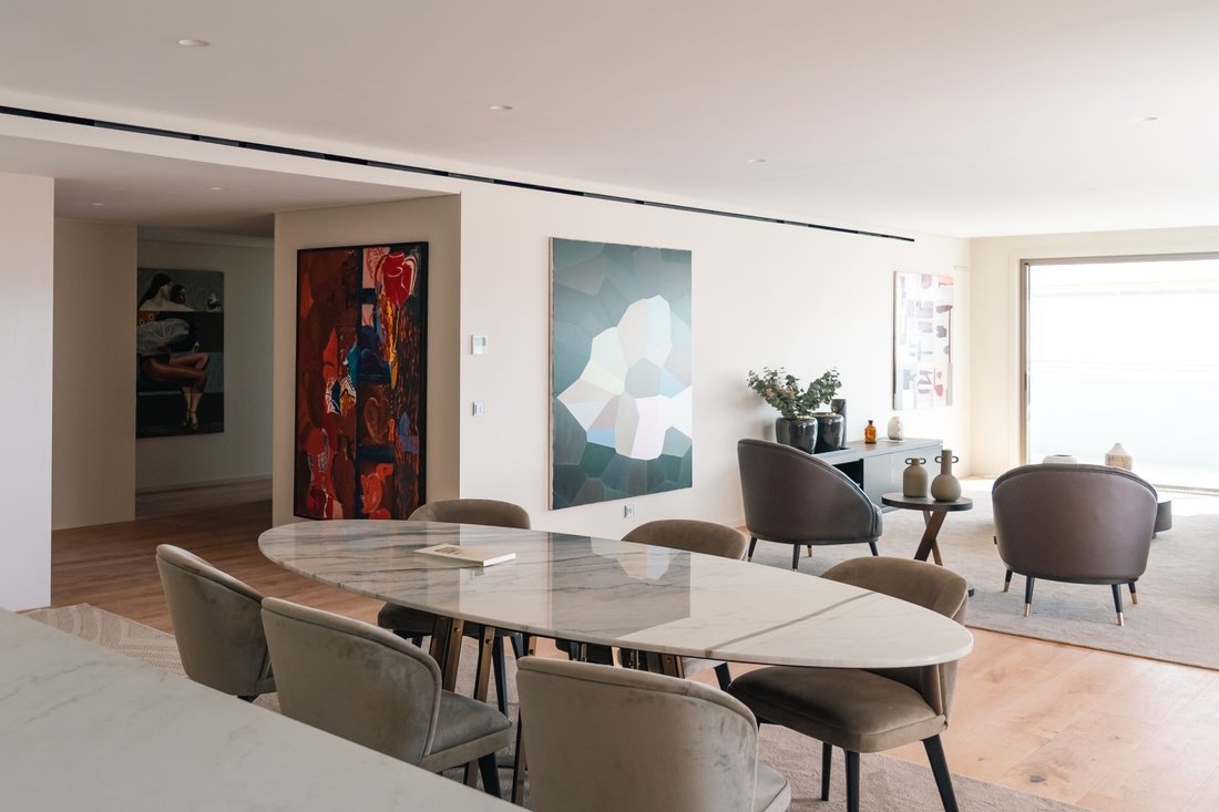 Apartment in Mafamude e Vilar do Paraiso, Porto District, Portugal 1 - 18444081