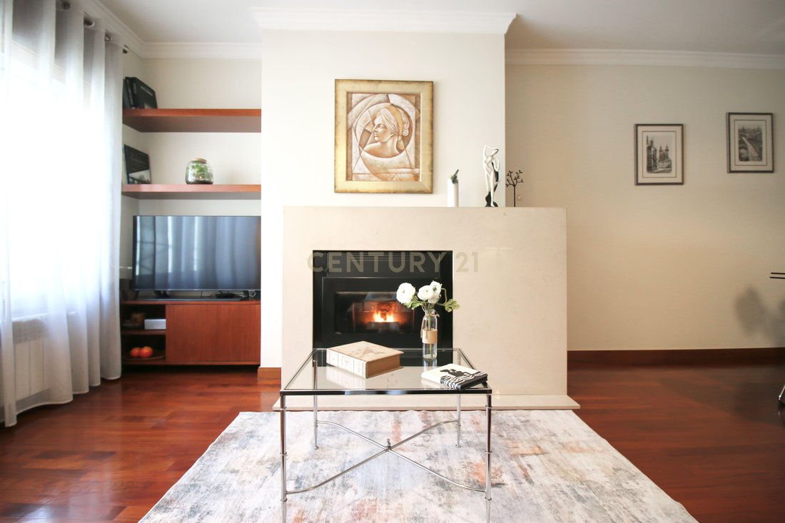 Apartment in Cedofeita, Santo Ildefonso, Se, Miragaia, Sao Nicolau e Vitoria, Porto District, Portugal 5 - 17388923