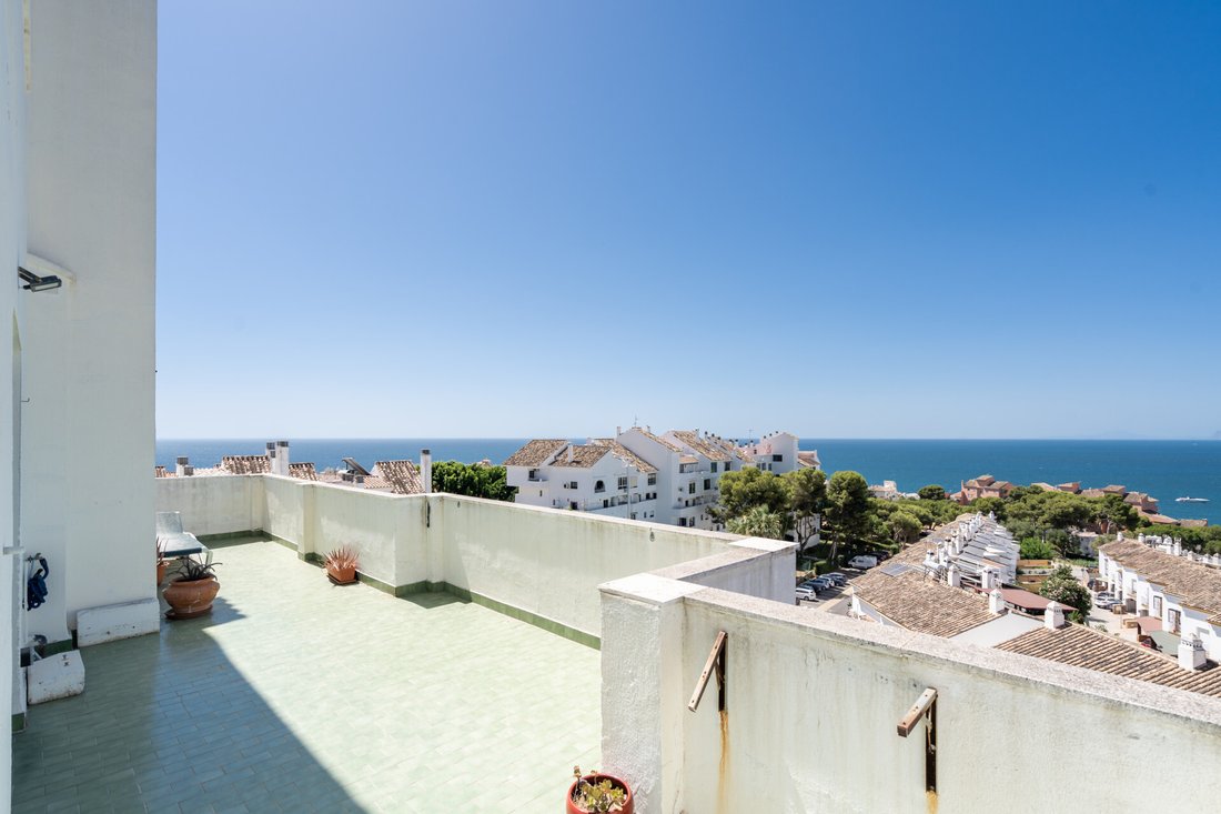 Apartment in Estepona, Andalusia, Spain 1 - 18444399