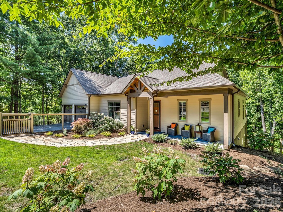 Casa a Asheville, Carolina del Nord, Stati Uniti 1 - 18443805