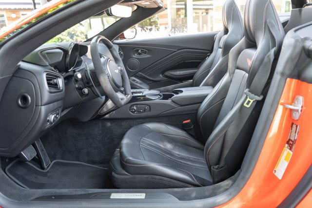 Cabriolet in Bellevue, WA, United States 3 - 18249055