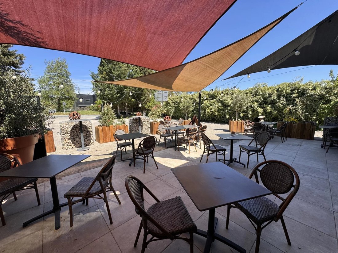 Villa in Tourves, Provence-Alpes-Côte d'Azur, France 2 - 18443304