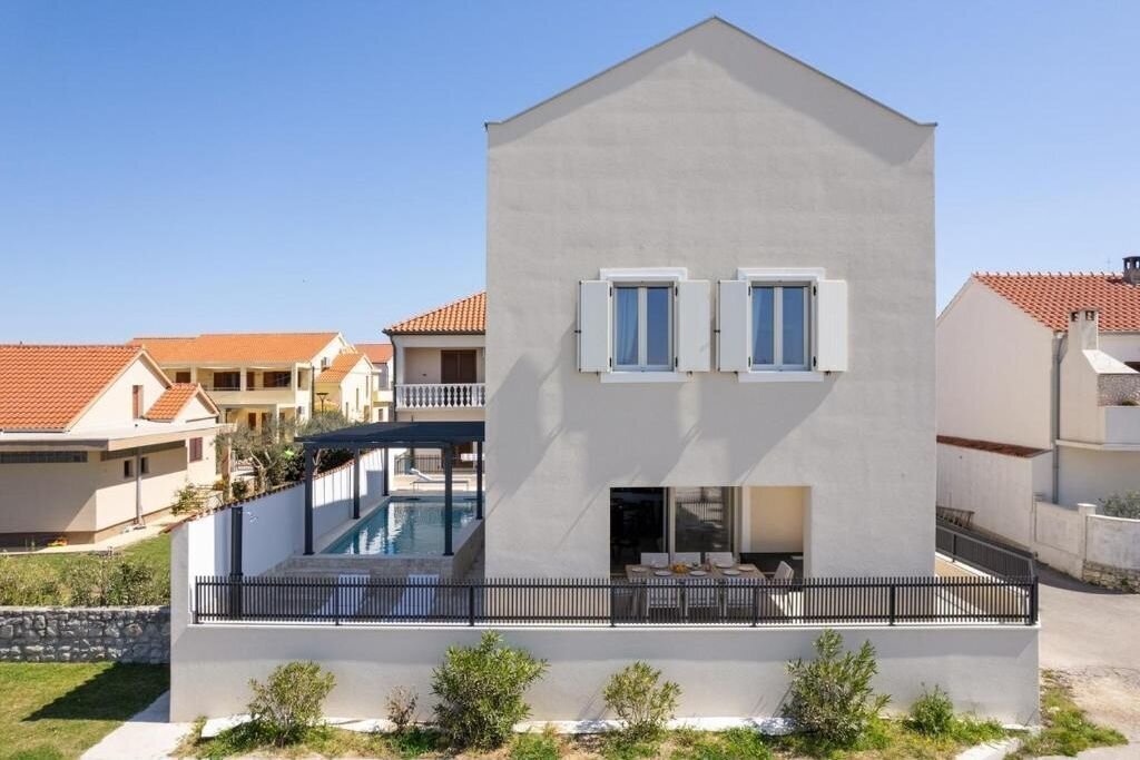 Villa in Nin, Zadar County, Croatia 1 - 18444235