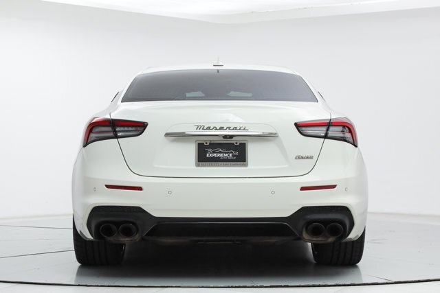 Sedan in Fort Lauderdale, FL, United States 4 - 17509203