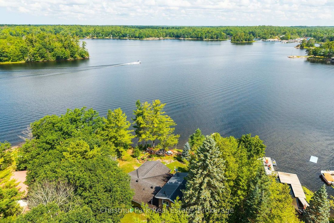 House in Georgian Bay, Ontario, Canada 2 - 18434571