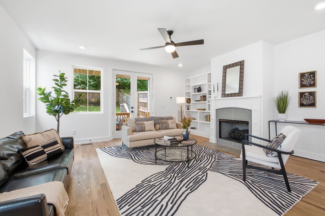 Co Op in Nashville, Tennessee, United States 1 - 18443184