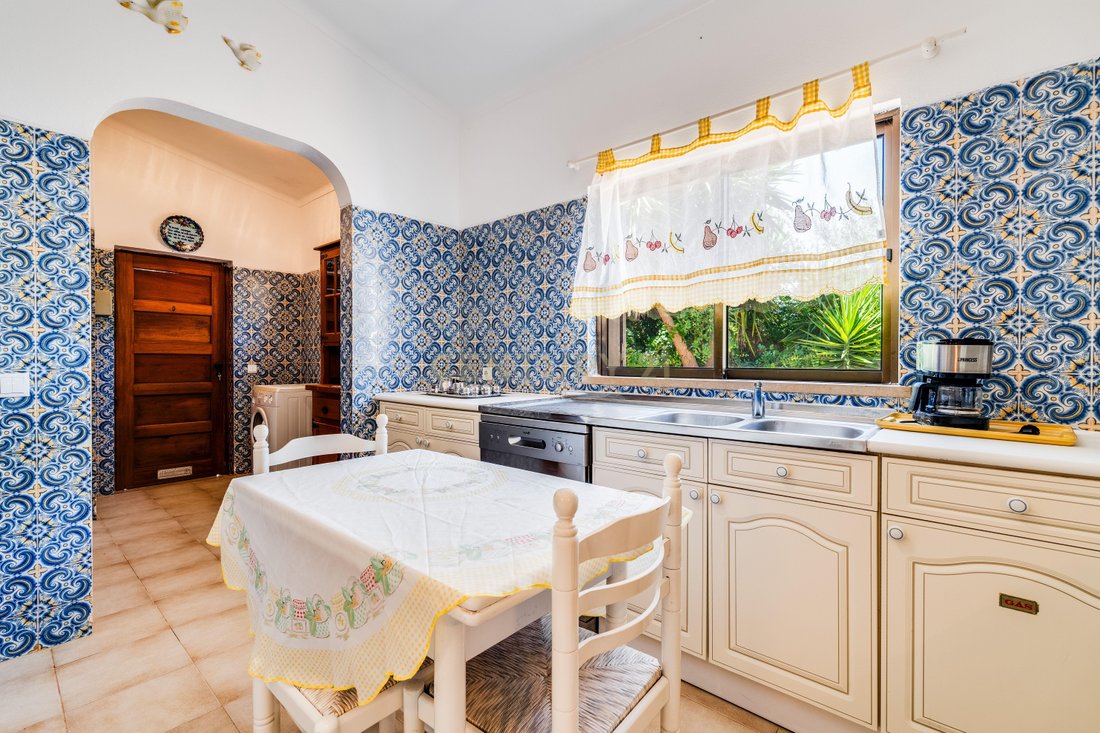 Villa in Alcantarilha, Algarve, Portugal 4 - 18443382