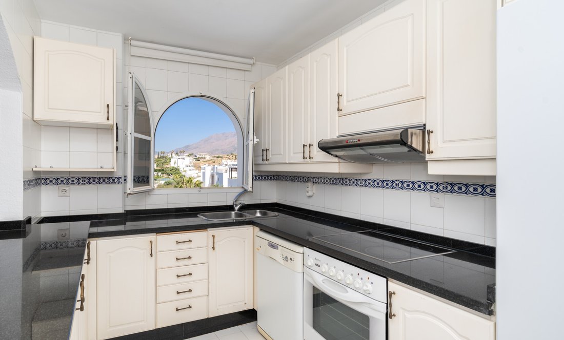 Apartment in Estepona, Andalusia, Spain 5 - 18444399