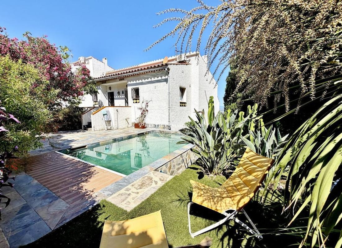 Villa in Roses, Catalonia, Spain 5 - 18443305