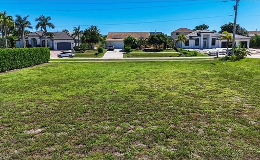 Land in Marco Island, Florida, United States 1
