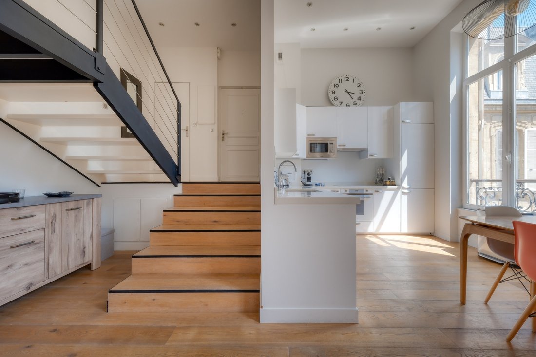Apartment in Hoche-Friedland, Paris 8e Arrondissement, Paris 4 - 18444302