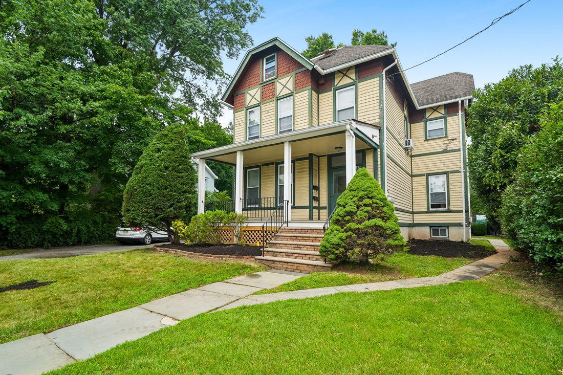 Apartment in Montclair, New Jersey, United States 3 - 18444319