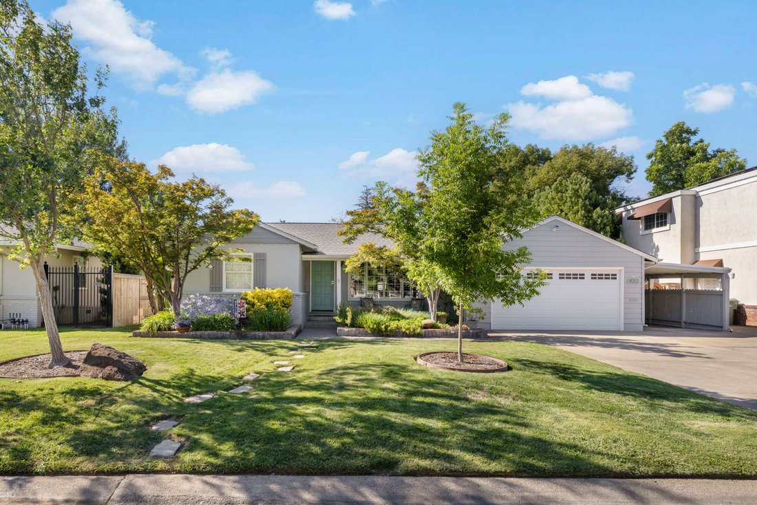 Sacramento, California, United States 5 - 18444350