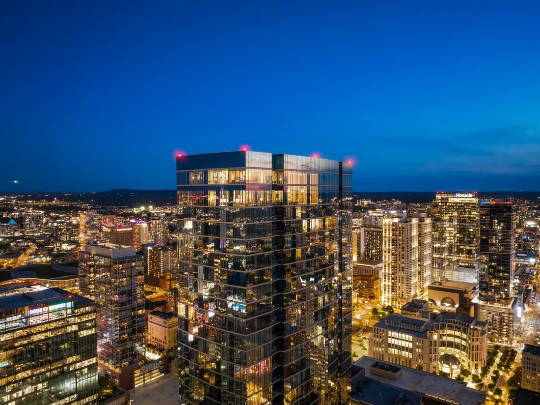 Condo in Nashville, Tennessee, United States 3 - 18443183