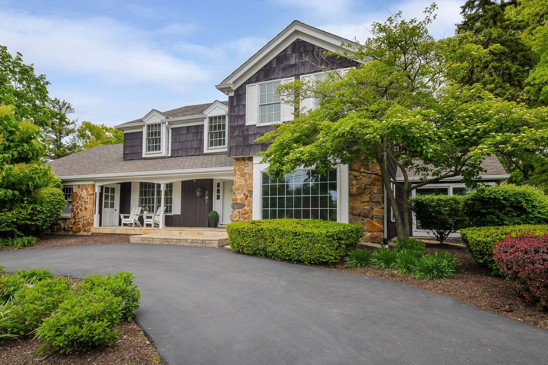 House in Wheaton, Illinois, United States 3 - 18443656