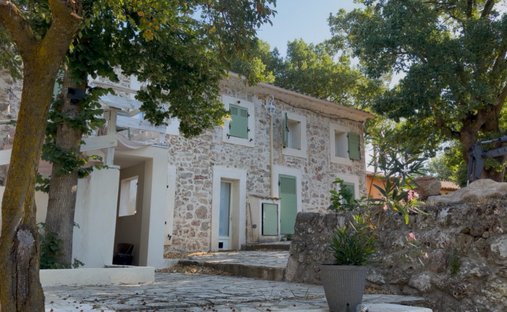 House in Tourves, Provence-Alpes-Côte d'Azur, France 1
