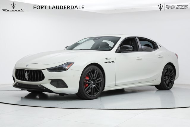 Sedan in Fort Lauderdale, FL, United States 1 - 17509203